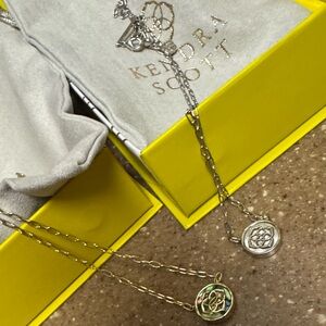 💛 Kendra Scott Silver and Gold Pendant Necklace